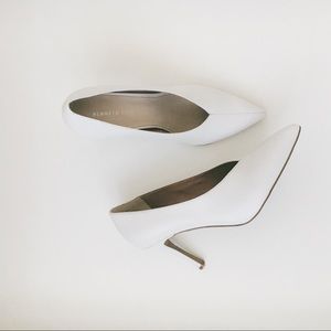 KENNETH COLE Mariana Leather Heel